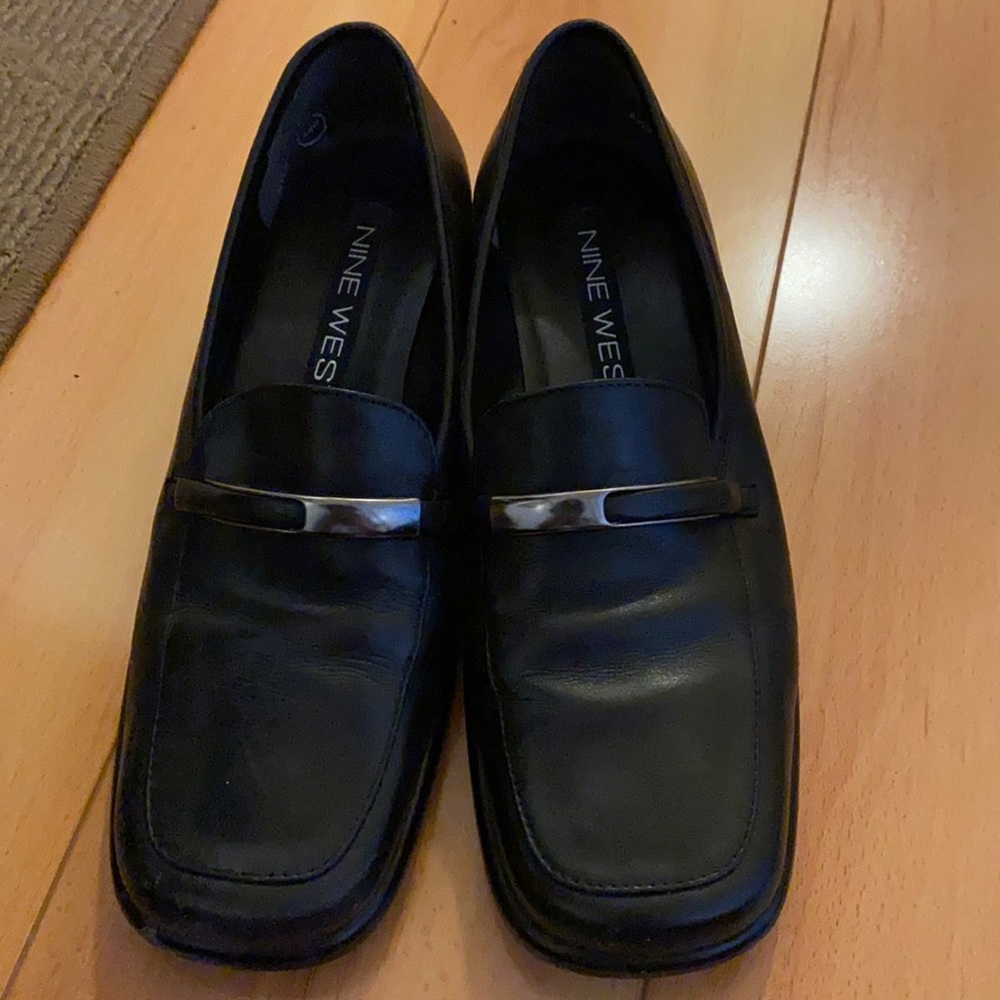 Nine West black square toe heels with buckle